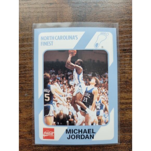 Michael Jordan 1989 Collegiate Collection #18 - Carolina's Finest 1st Edition - Picture 1 of 2